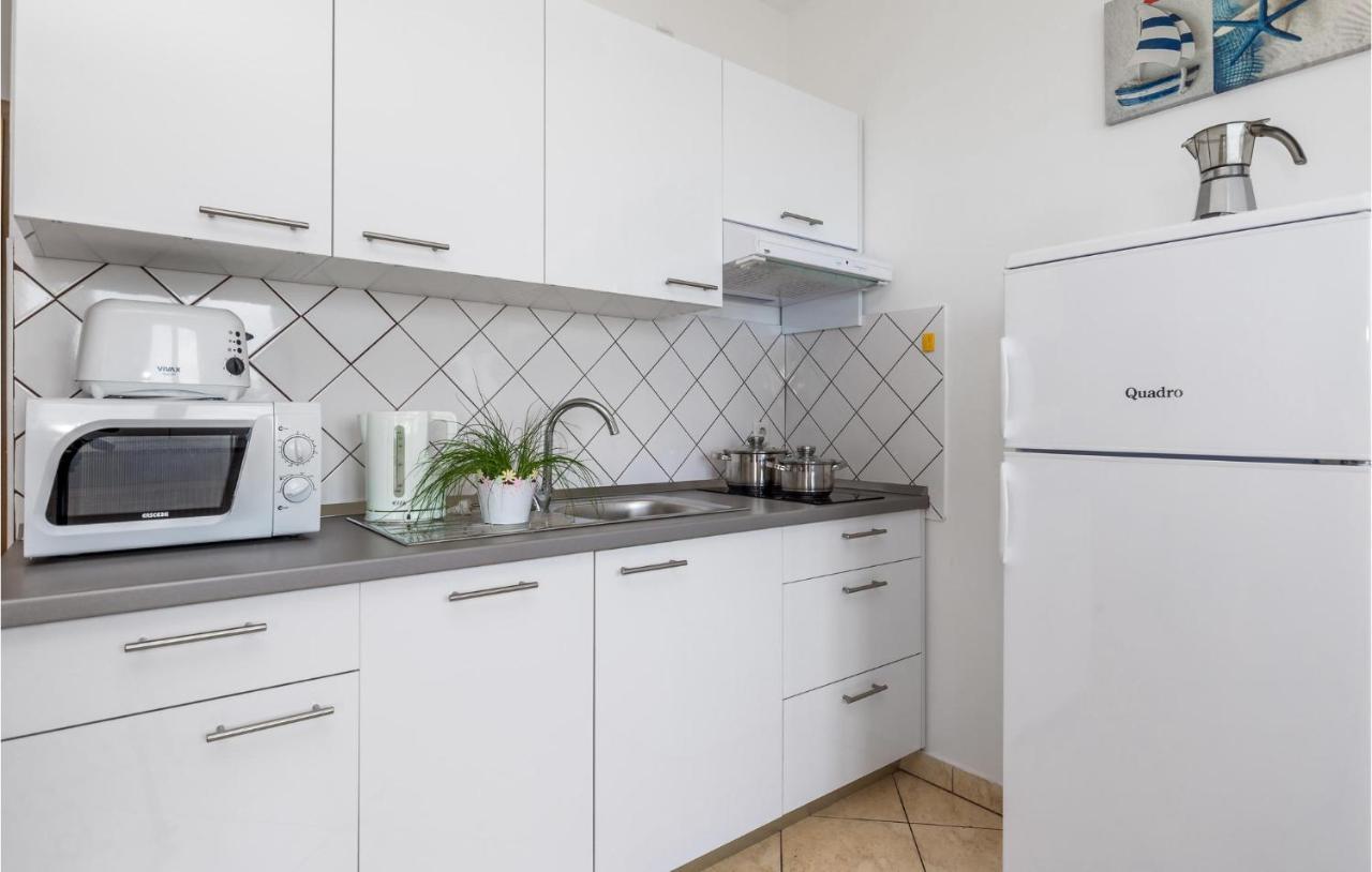 Nice Apartment In Volosko With Kitchen ภายนอก รูปภาพ